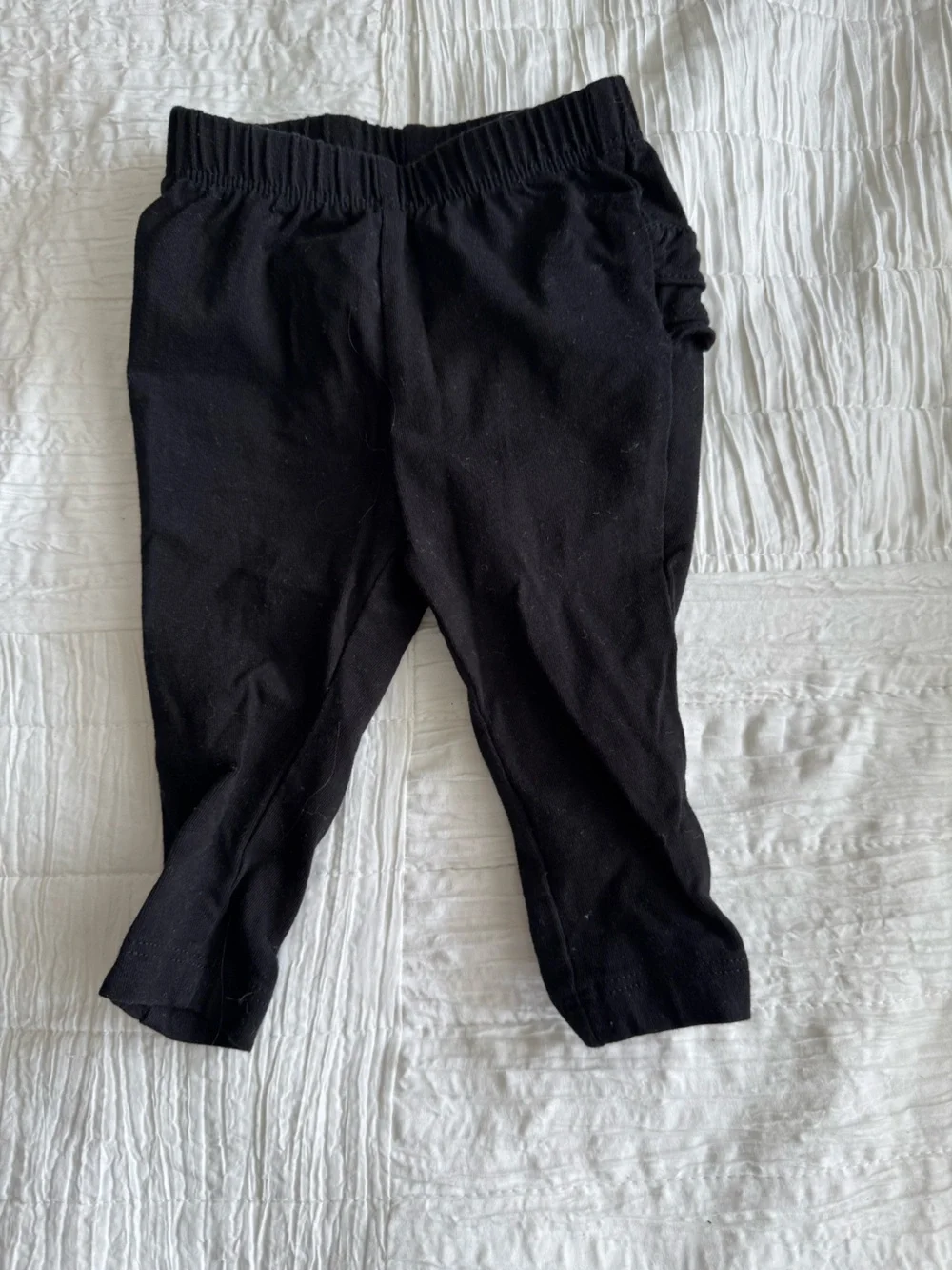 Old Navy Kids Black Ruffle-butt leggings